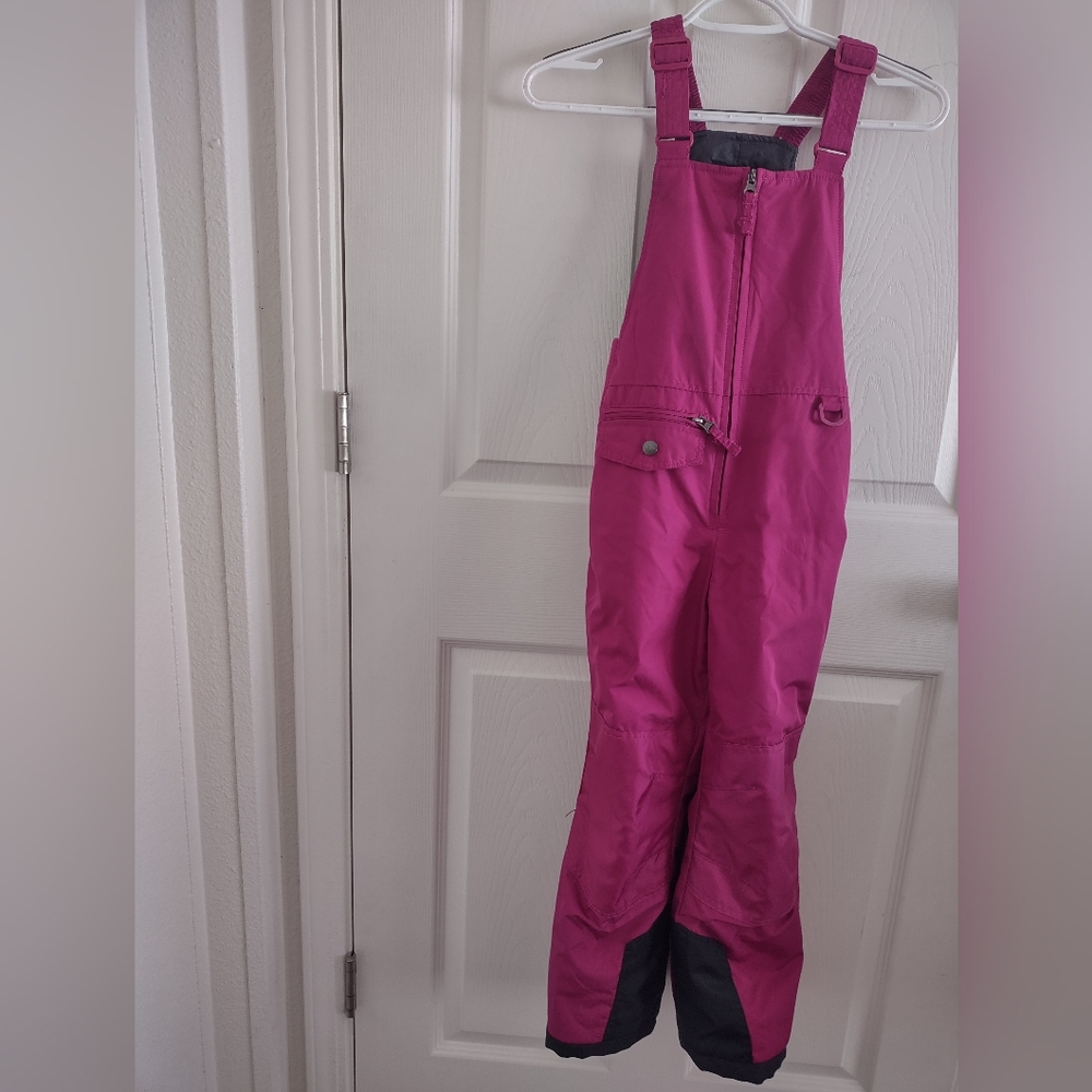 Snow jumsuit,pink ,size s(8).